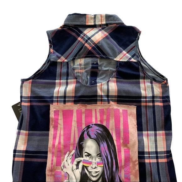 Via Penny Lane Reworked Apparel | Aaliyah Graphic Plaid Button Down Shirt Small - Picture 9 of 10